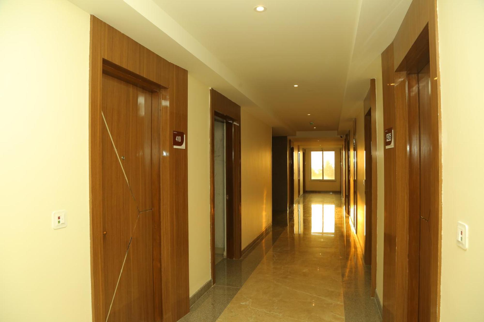Misty Ocean - A Bergamont Group Of Hotel Kuilapalayam Экстерьер фото