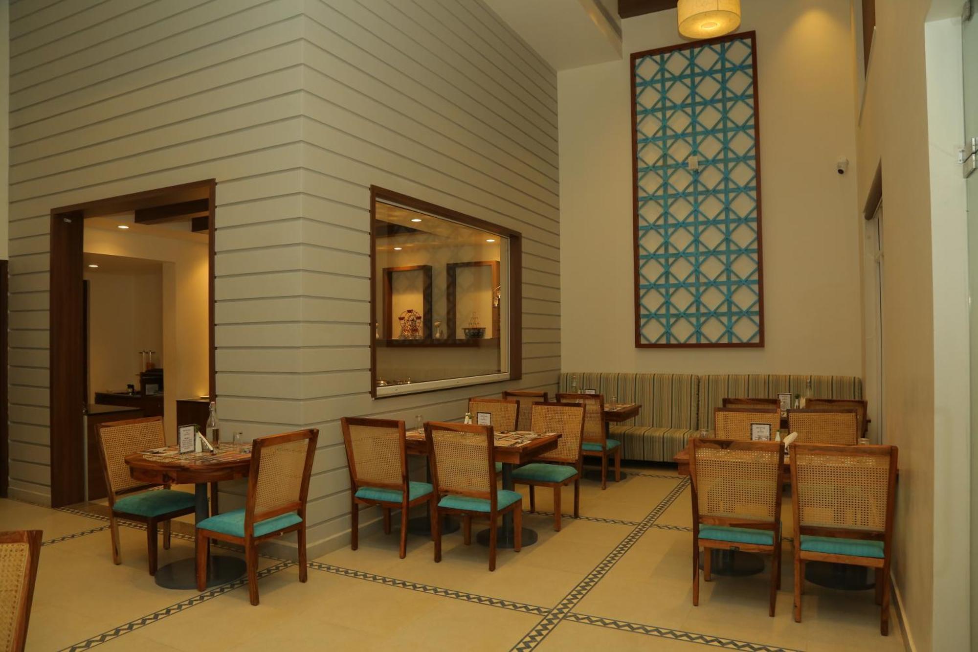 Misty Ocean - A Bergamont Group Of Hotel Kuilapalayam Экстерьер фото